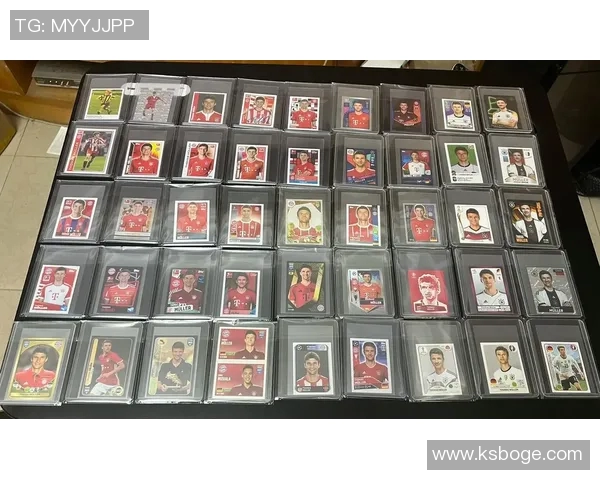 球星卡球星亲临签名足球收藏品热潮席卷全球球迷市场